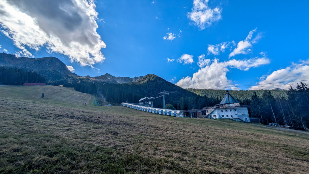 Lo studio fantasma: cosa non dice (e cosa non mostra) il rapporto ANEF-PwC sull’economia della montagna